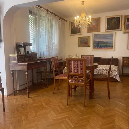 Apartament The Historical Center *
